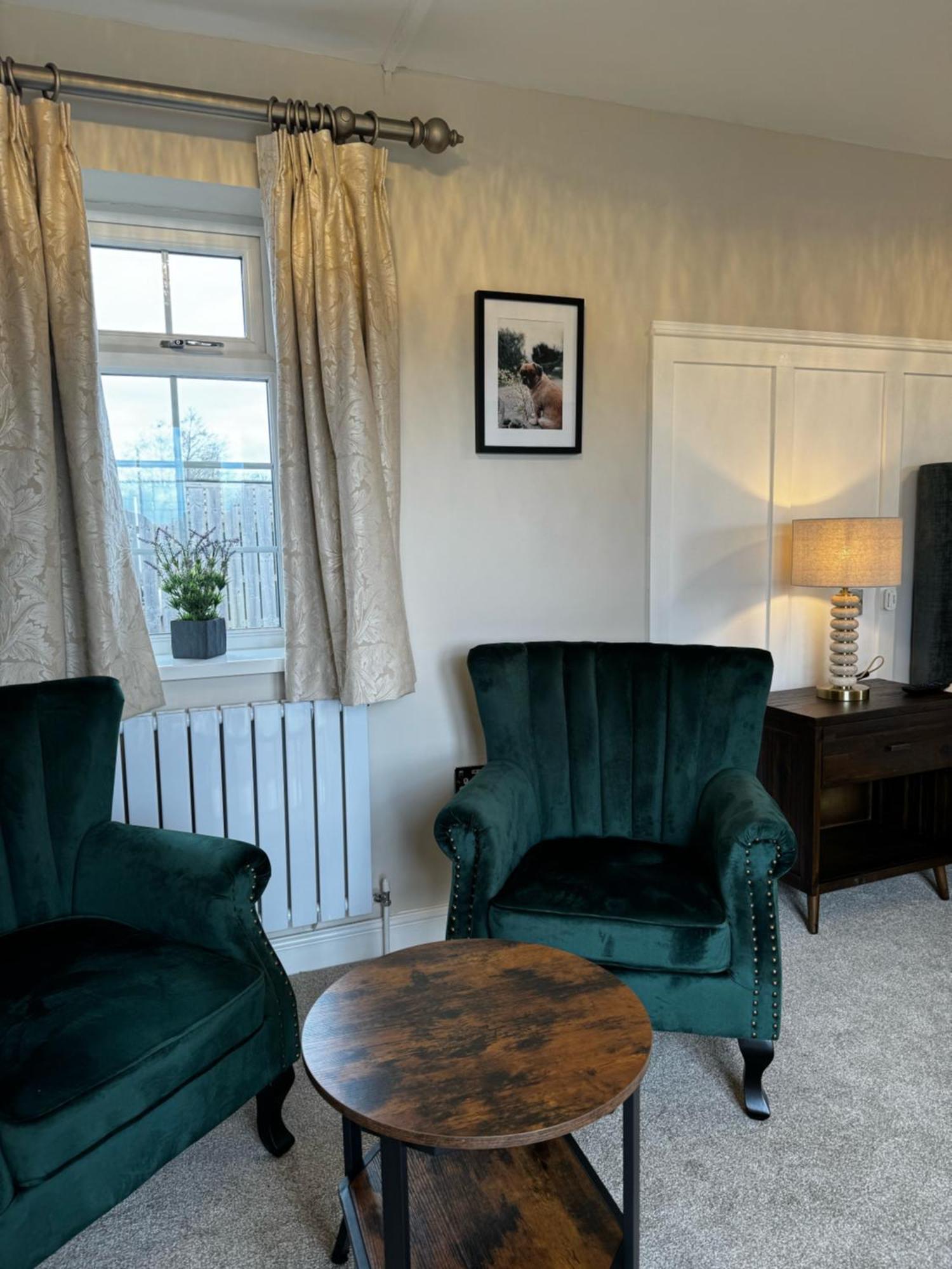 Chequers Inn Harrogate Esterno foto